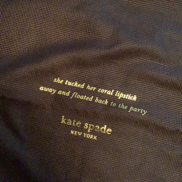 Kennedy Park Milla Travel Bag - Picture 12 of 13